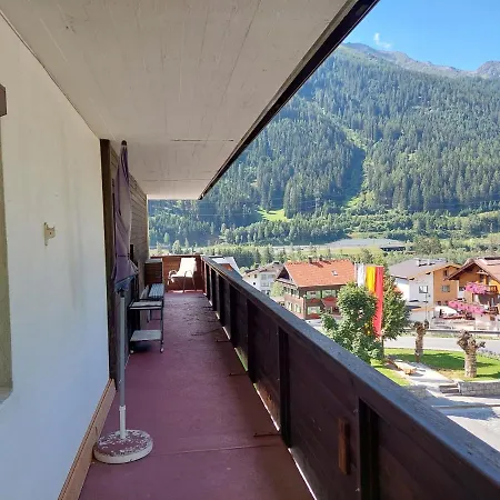 Daire Am Hirschen Pettneu am Arlberg